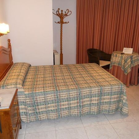 Hotel Paris Lanjarón Kültér fotó